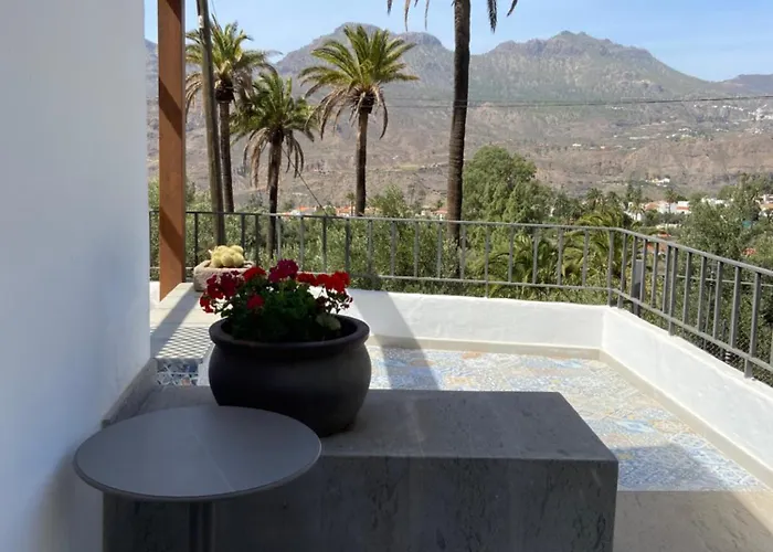 La Casa Nueva De La Montana Santa Lucia